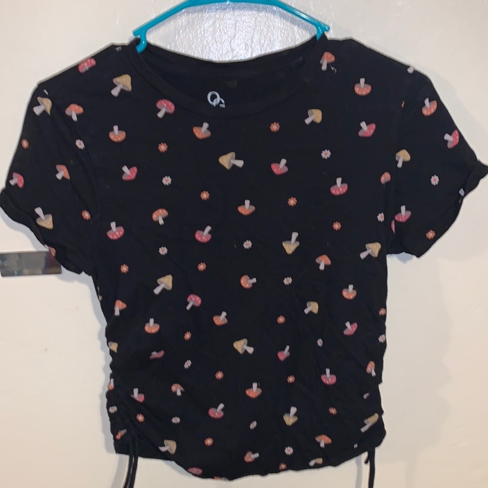 Organic Generations Mushroom and flower black shirt hippie